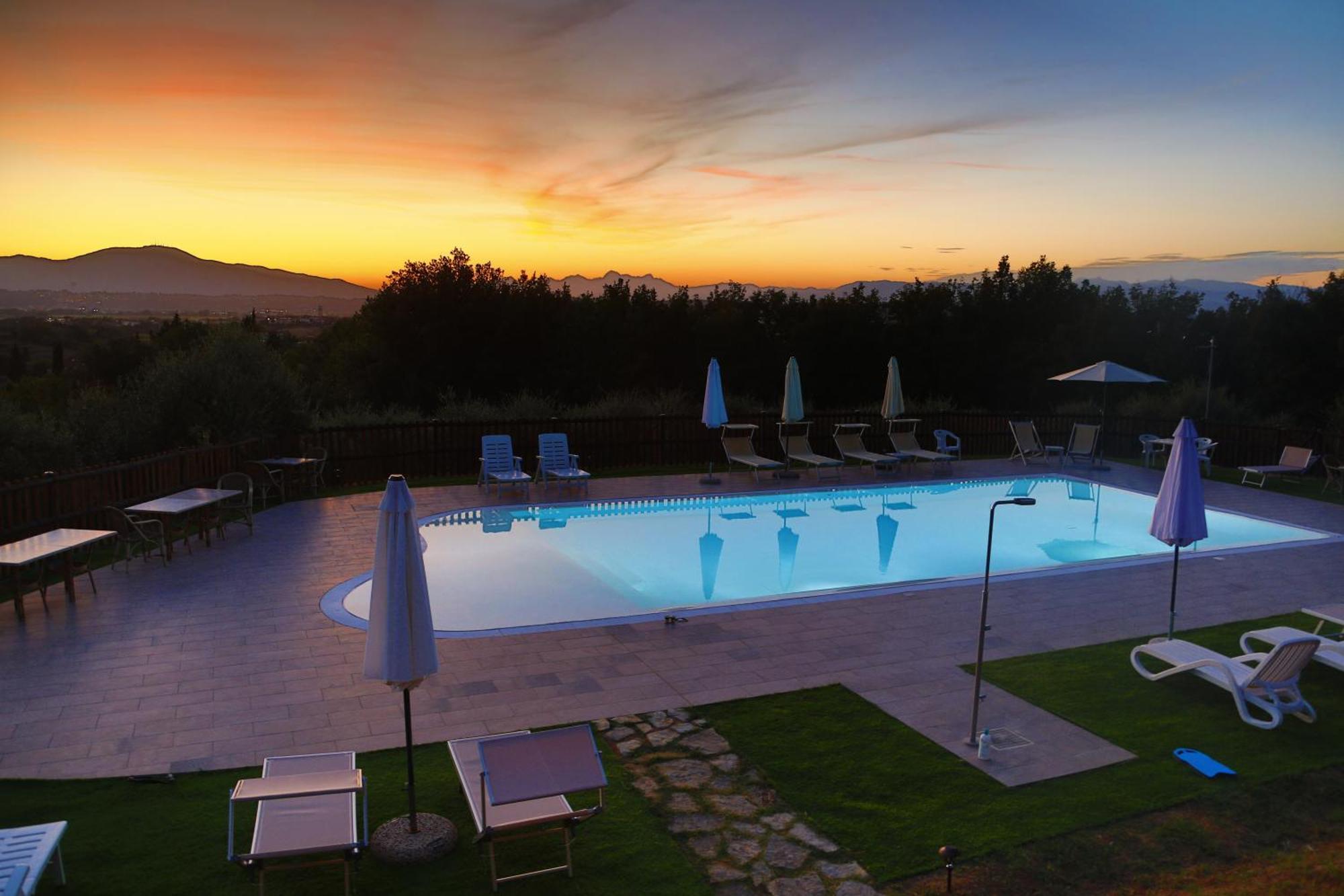 Agriturismo Cascina Cipressa San Romano  Extérieur photo
