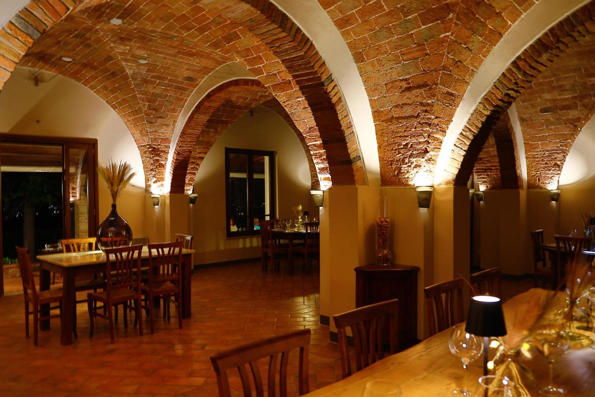 Agriturismo Cascina Cipressa San Romano  Extérieur photo